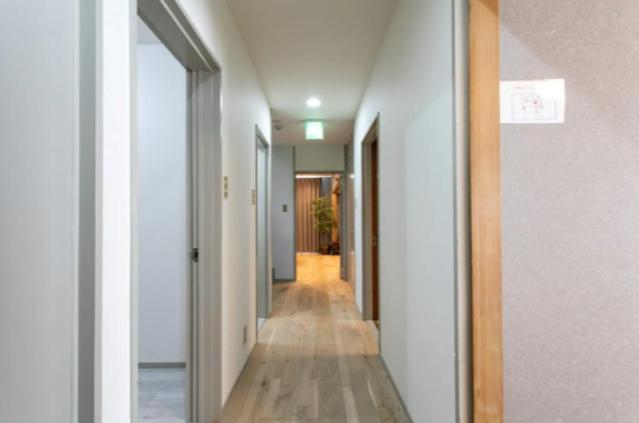 Secret House - 2 Min To Fuse Station - Apartment Osaka Exterior foto